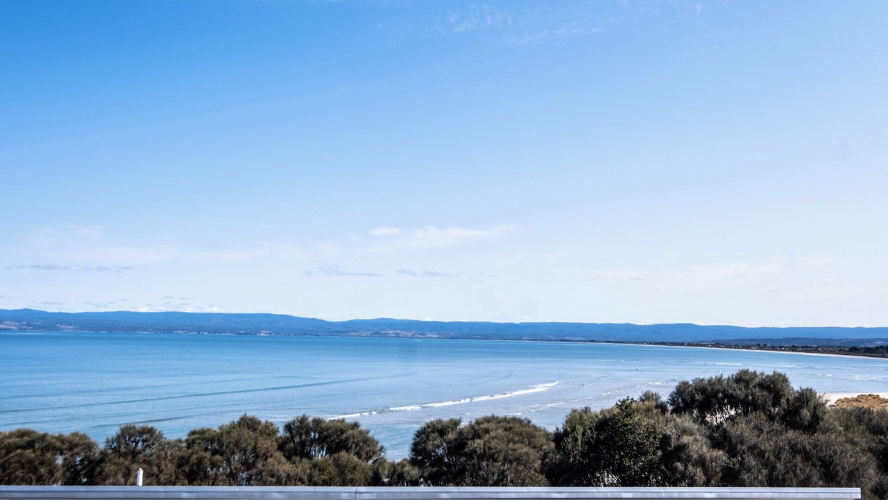 Photo of Others in Coles Bay