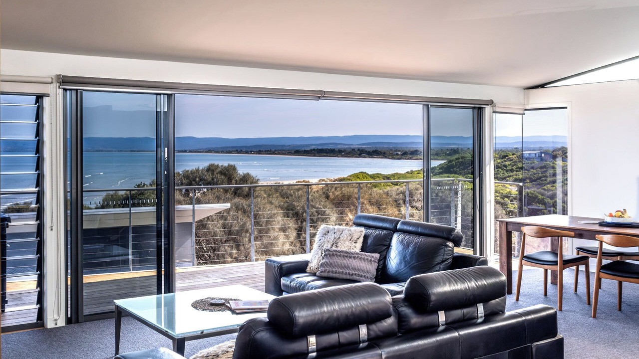 Photo of Livingroom in Coles Bay