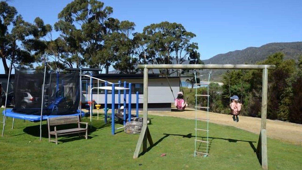Photo of Others in Eaglehawk Neck