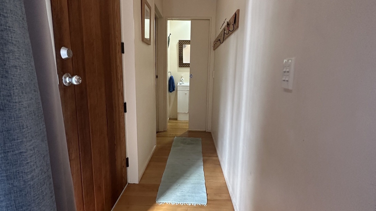 Photo of Others in Raglan