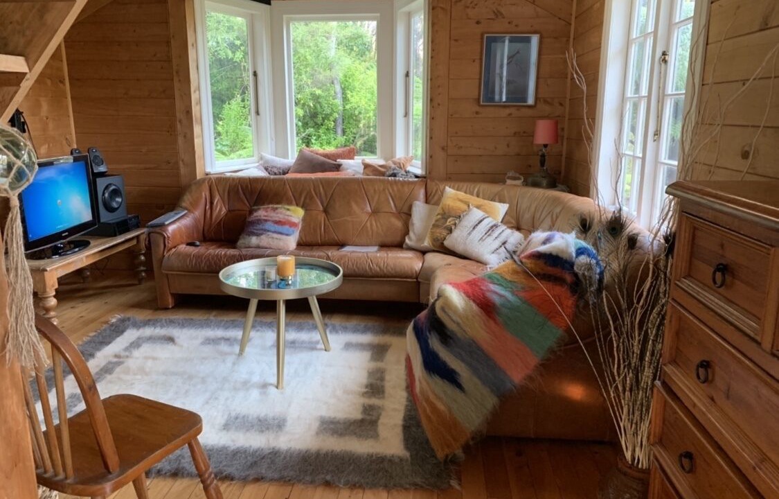 Photo of Livingroom in Whangaparapara Harbour