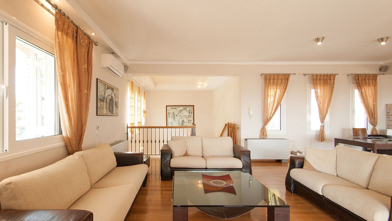 Photo of Livingroom in Katsarou