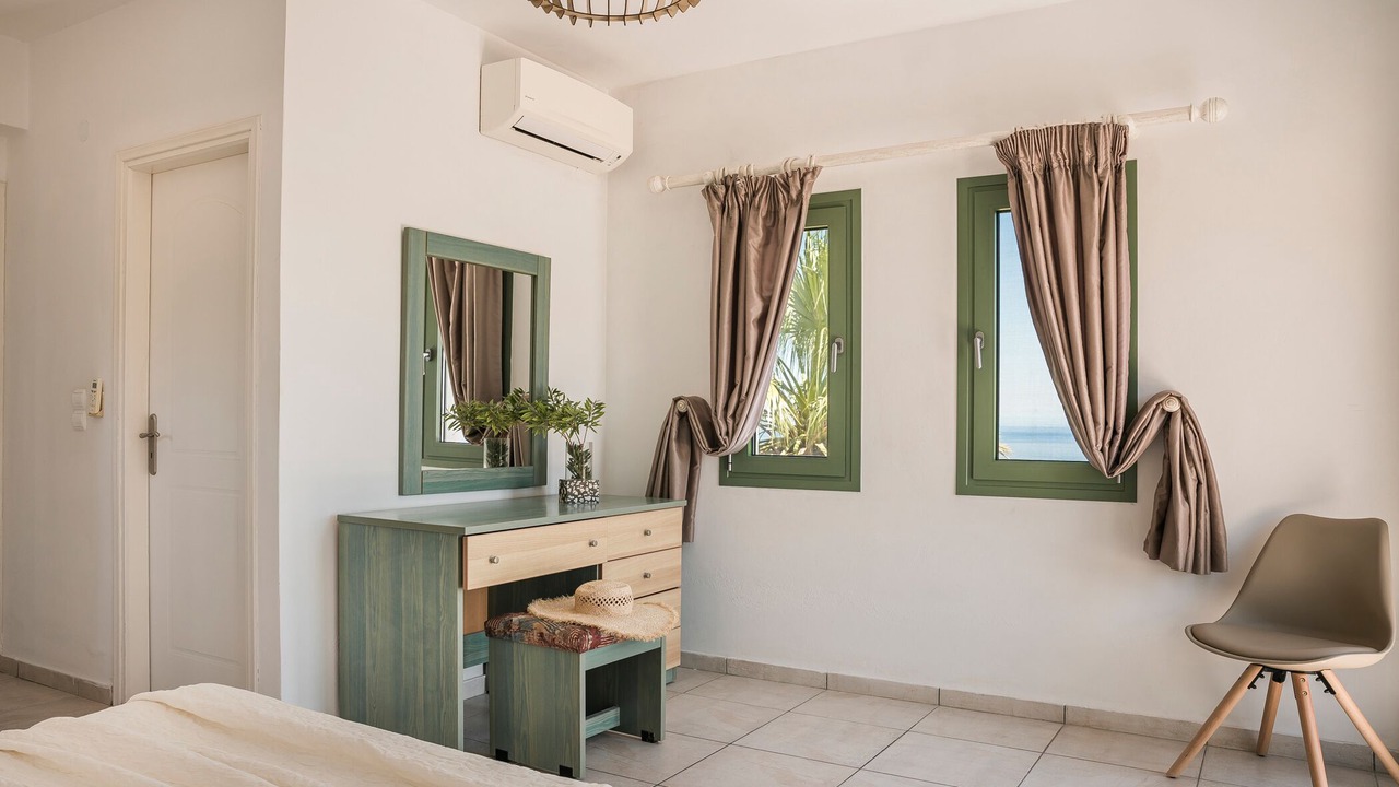 Photo of Bedroom in Skala