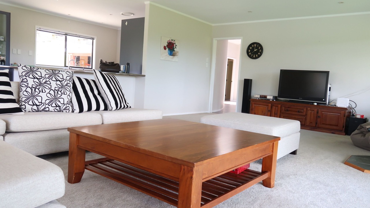 Photo of Livingroom in Helensville