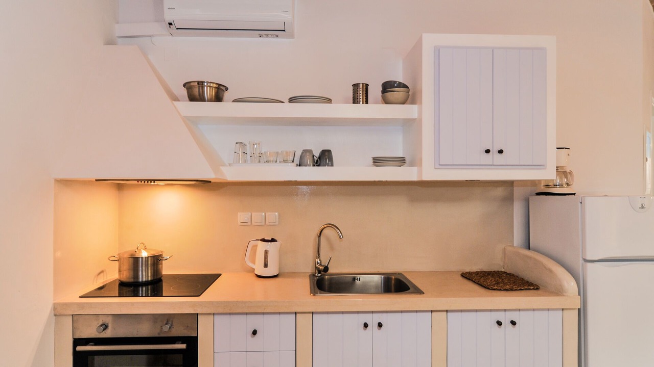 Photo of Kitchen in Minoa Pediada
