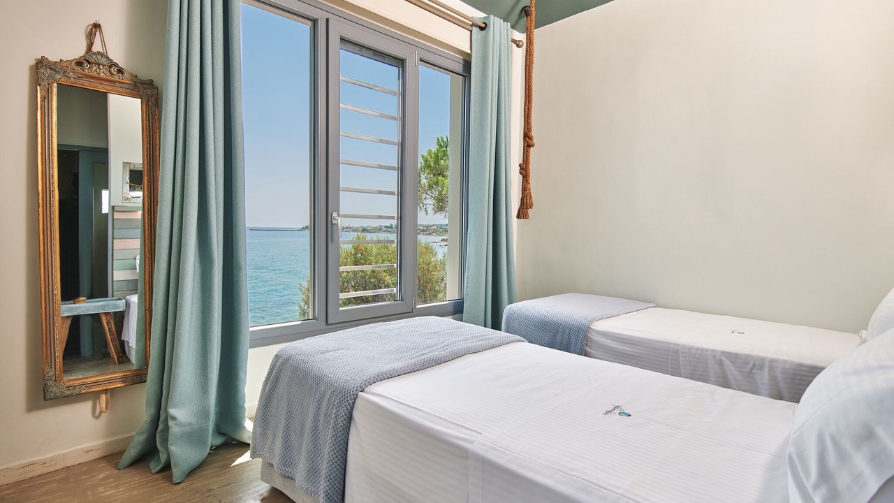 Photo of Bedroom in Amoudi