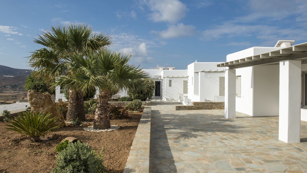 Photo of Outdoor in Parasporos