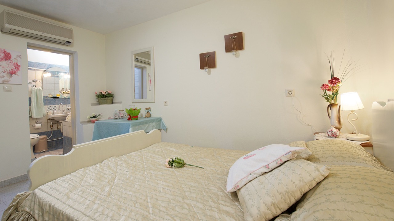 Photo of Bedroom in Argostoli Town