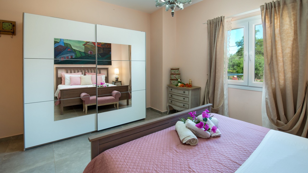 Photo of Bedroom in Mpogdanatika