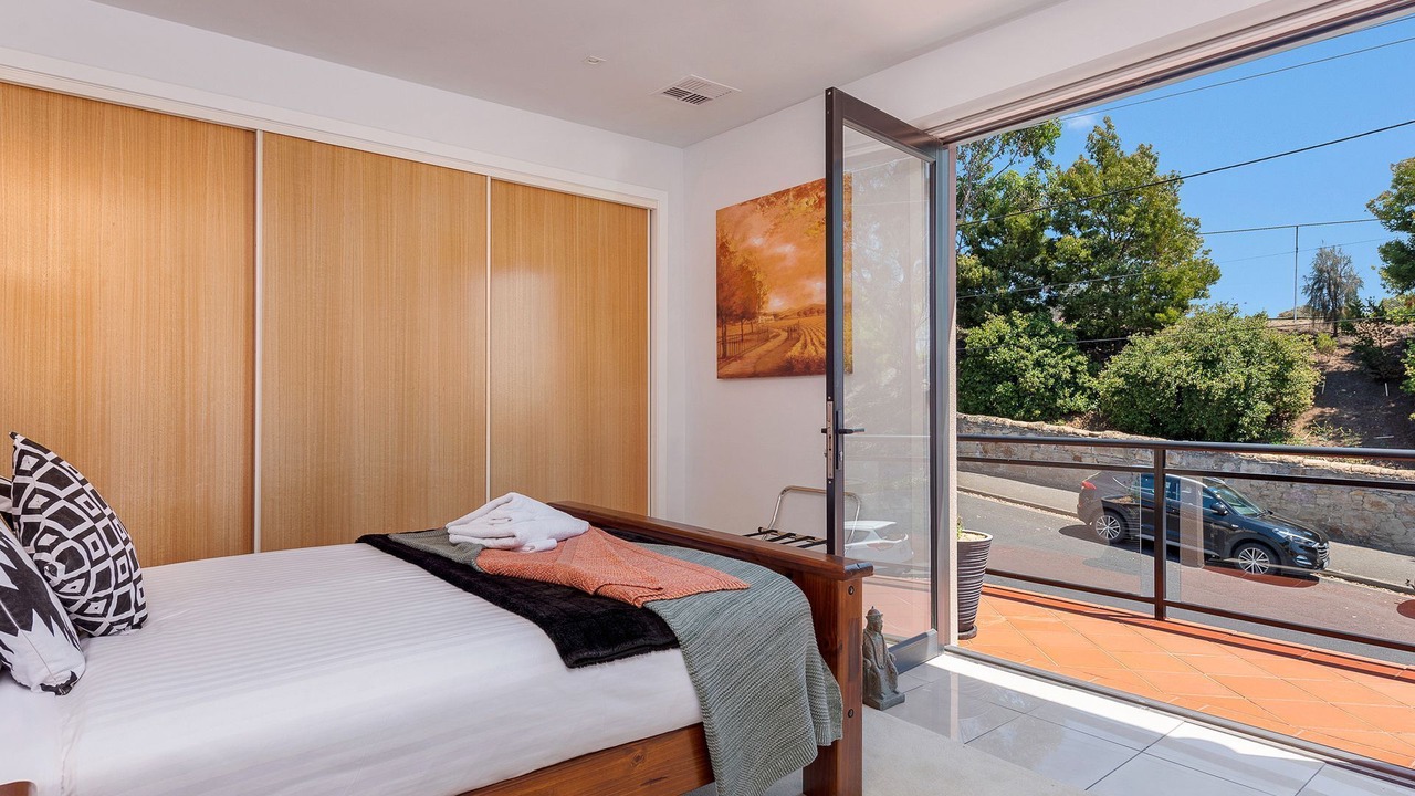 Photo of Bedroom in Hobart Central Business District
