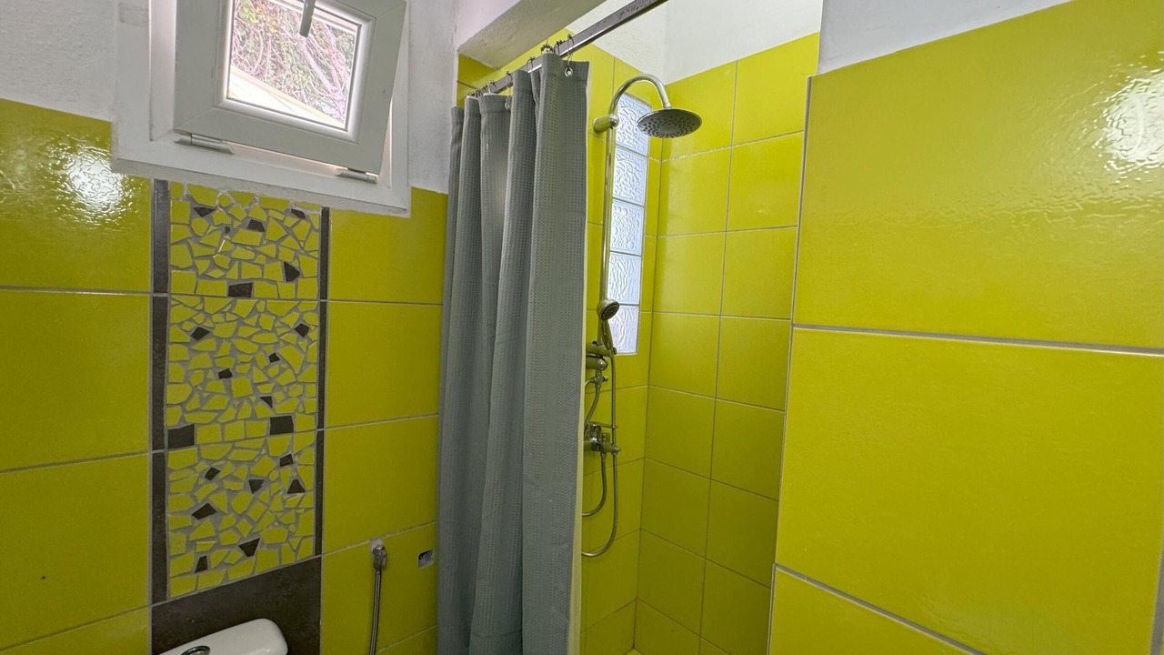 Photo of Bathroom in Kompi