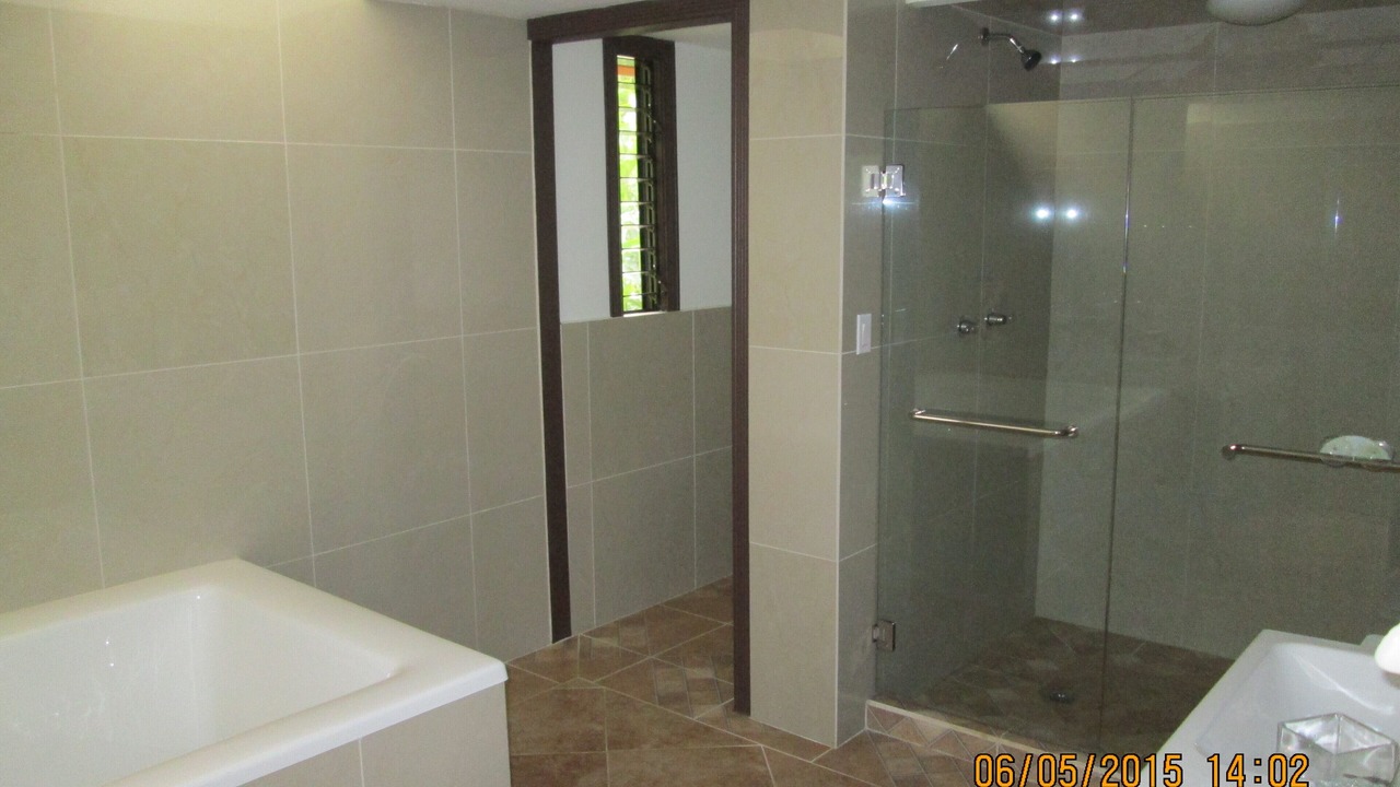 Photo of Bathroom in Daniel Flores