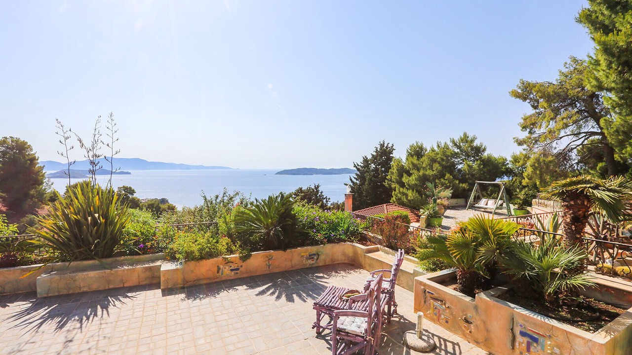 Photo of Patio Balcony in Achladies