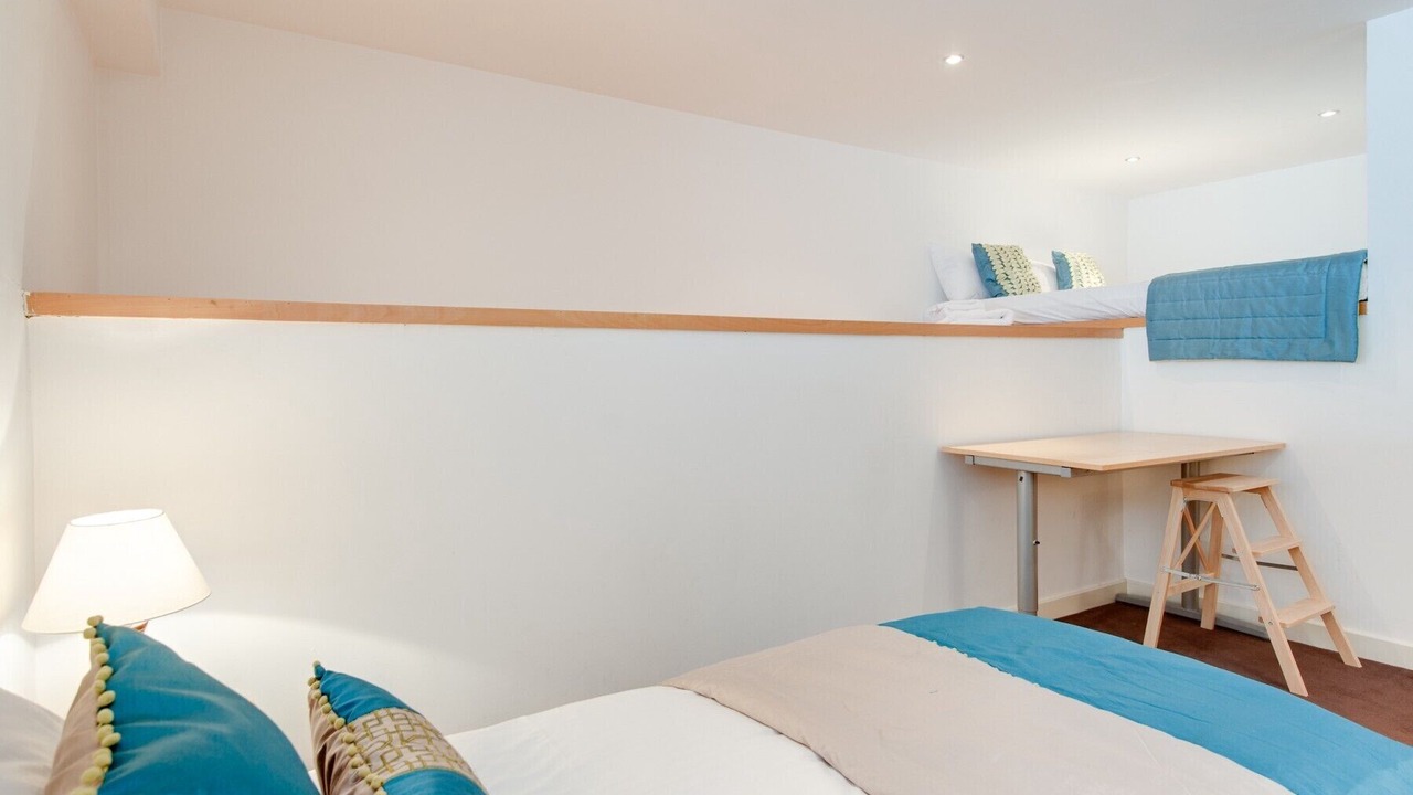 Photo of Bedroom in City Centre Glasgow
