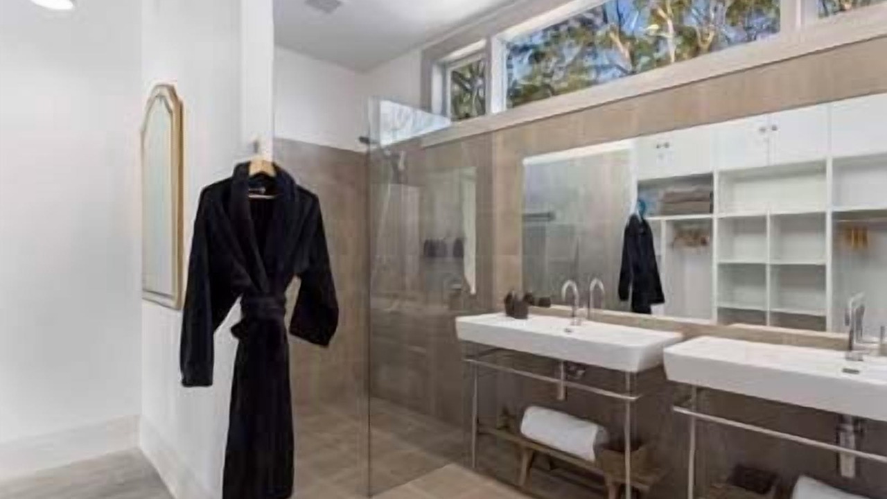 Photo of Bathroom in Dover