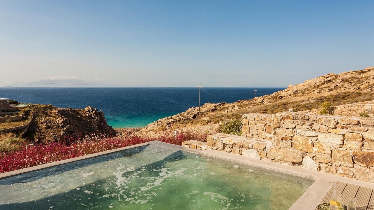 Photo of Outdoor in Elia