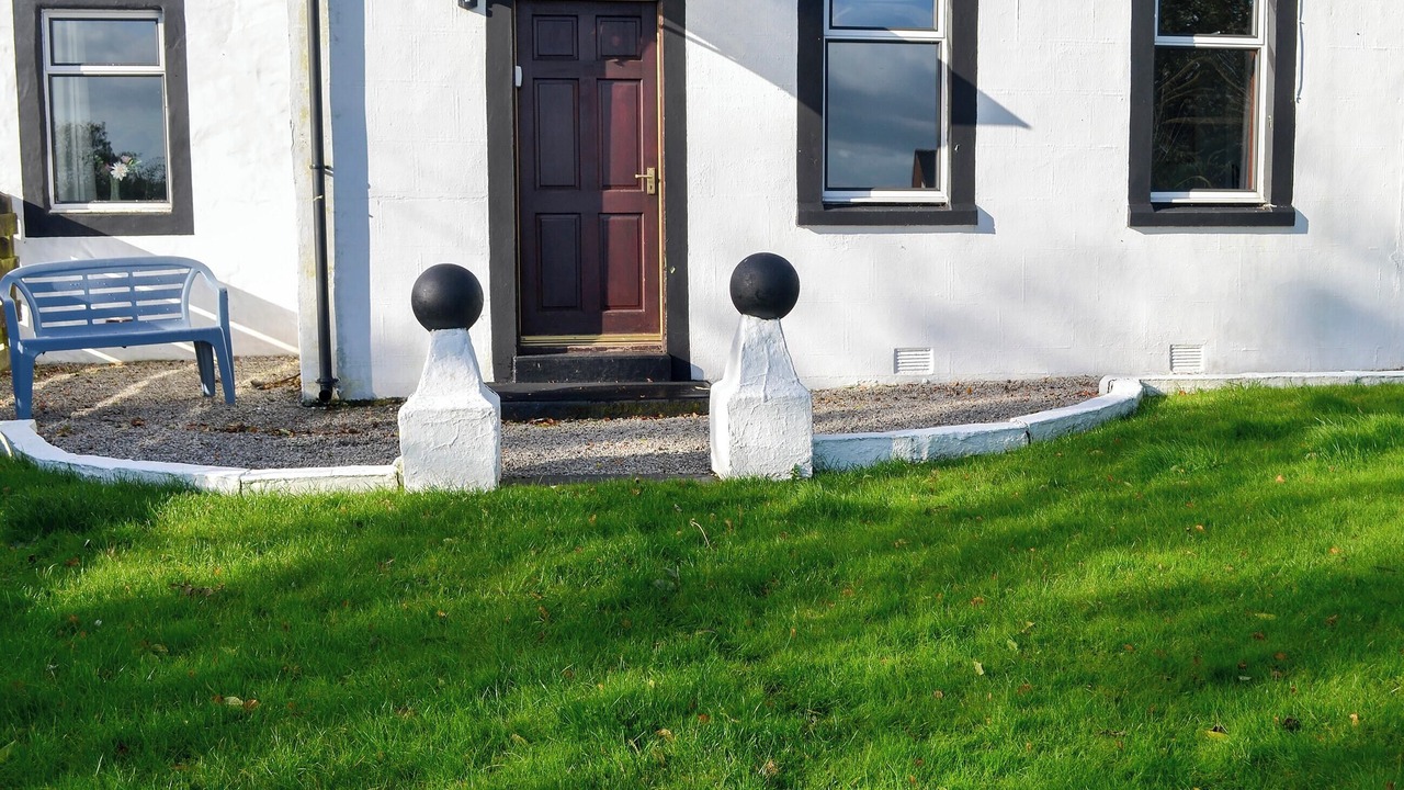 Photo of Others in Dumfries