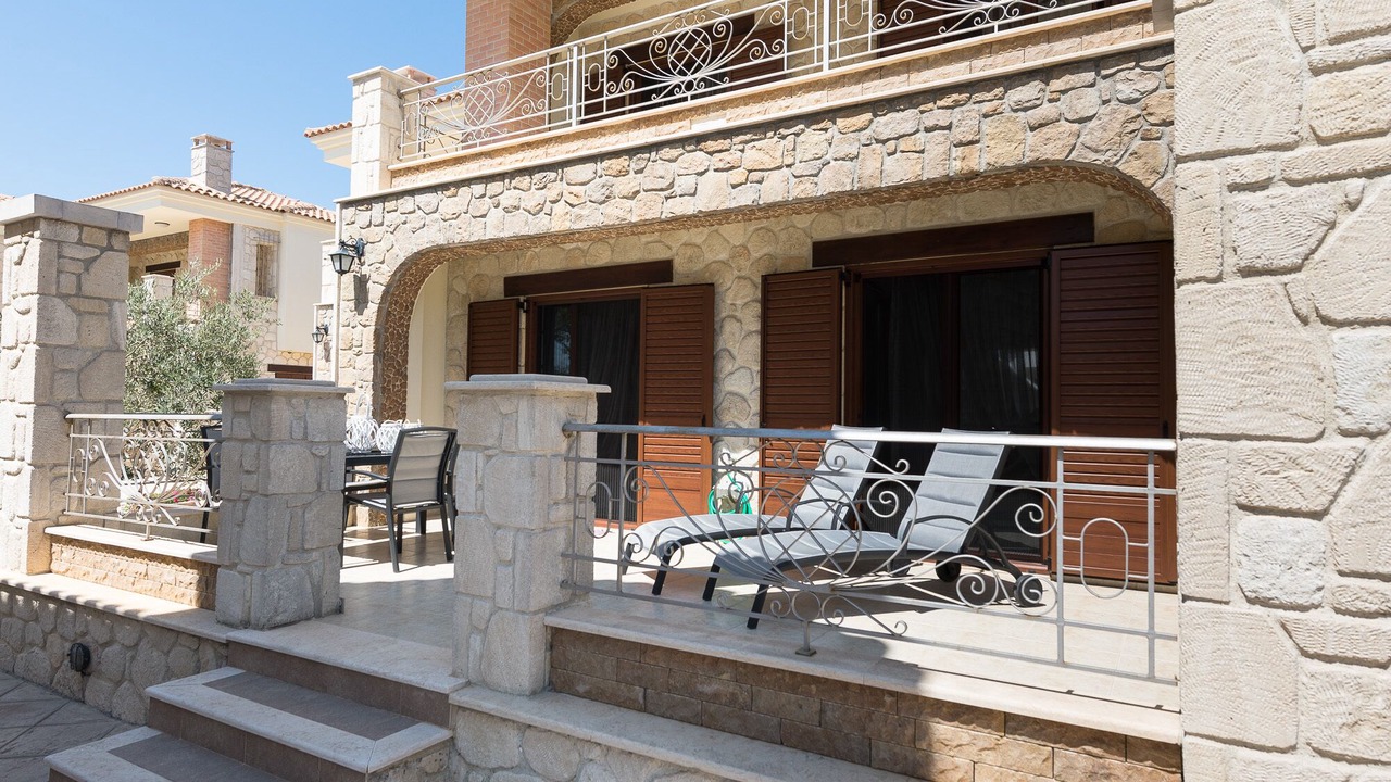 Photo of Patio Balcony in Siviri