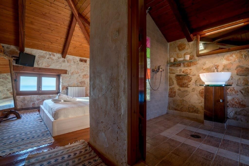 Photo of Bedroom in Korithi