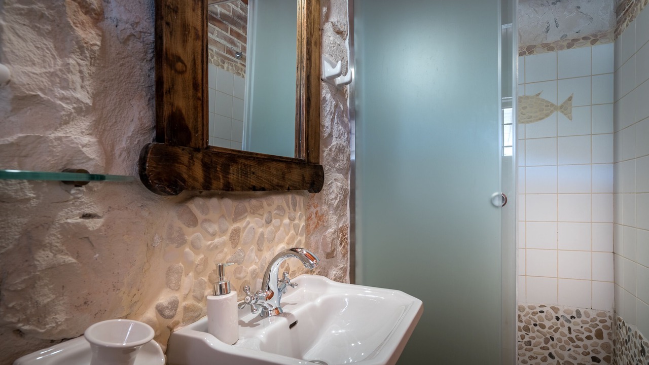 Photo of Bathroom in Korithi