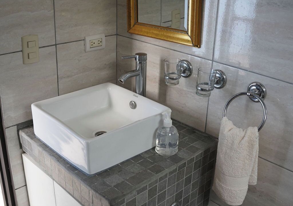 Photo of Bathroom in Amon