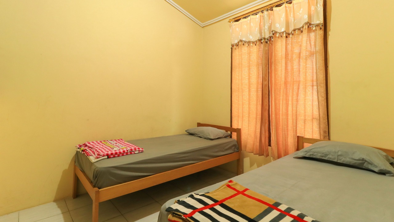 Photo of Bedroom in Pacet