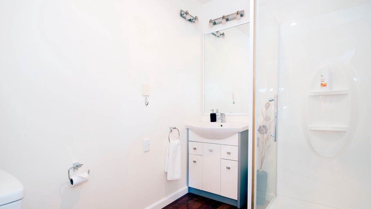 Photo of Bathroom in Tahunanui