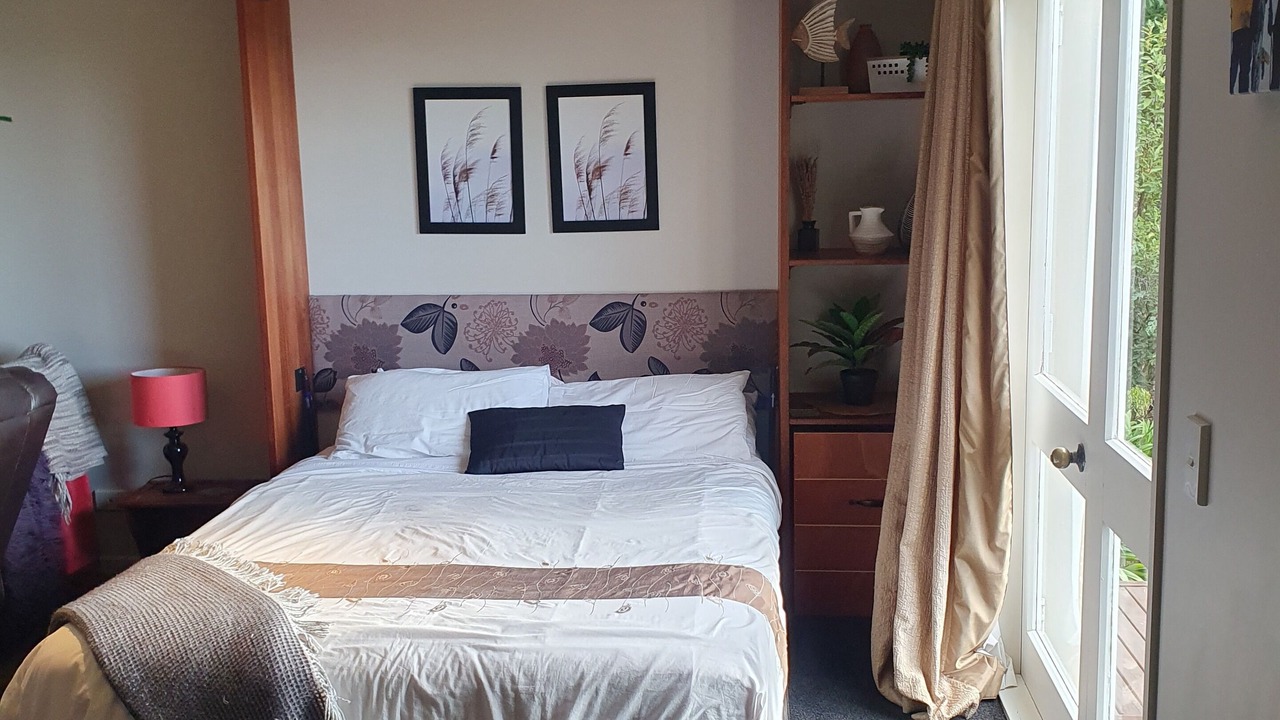 Photo of Bedroom in Tahunanui