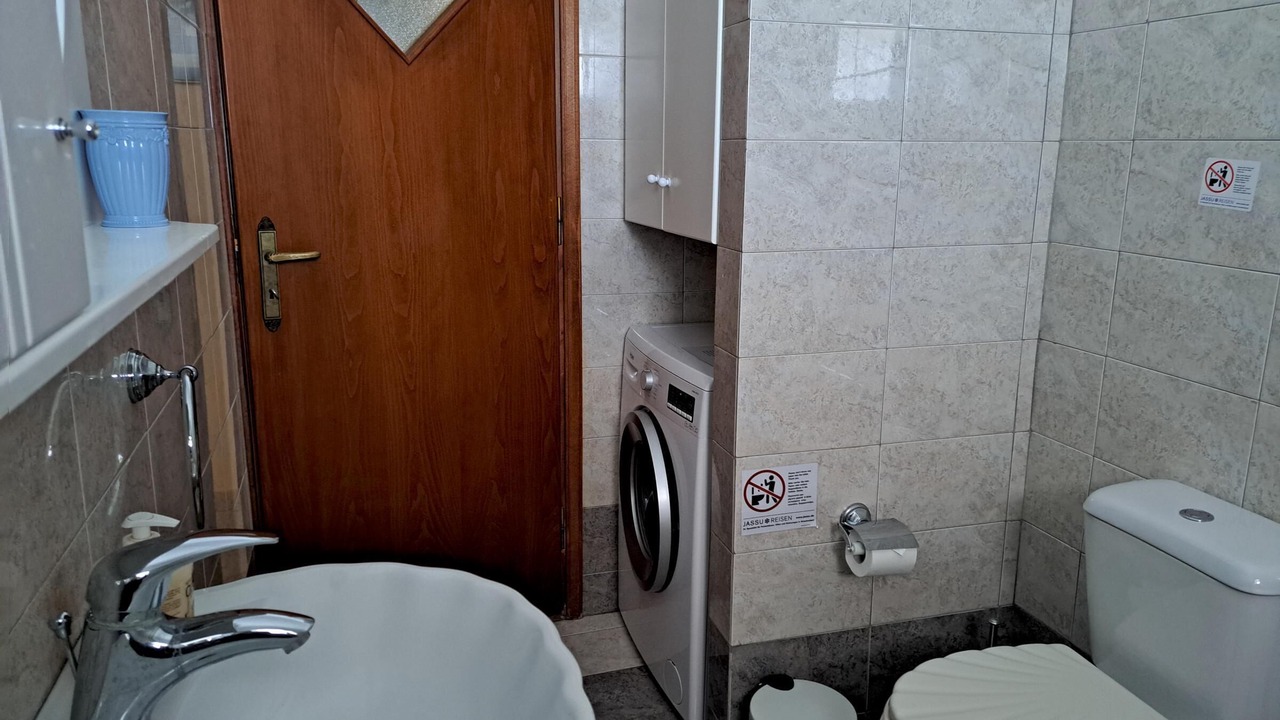Photo of Bathroom in Keratokambos