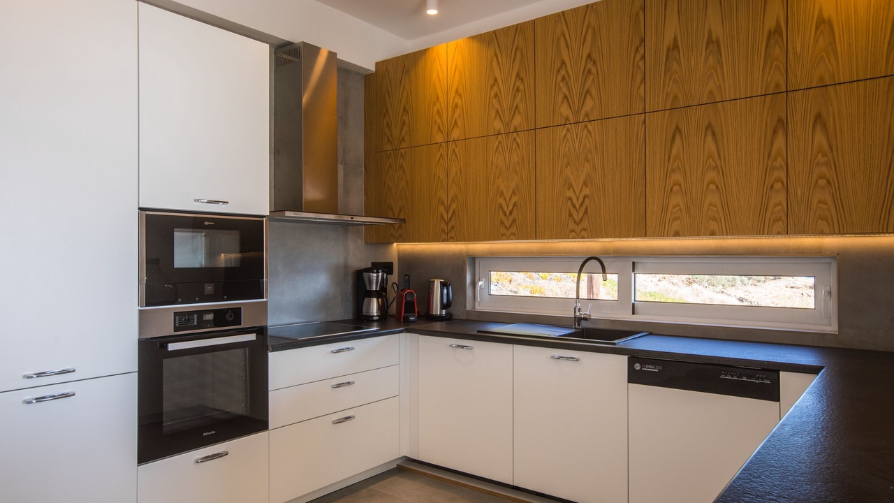 Photo of Kitchen in Platis Gialos