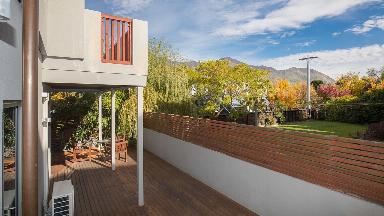 Photo of Patio Balcony in Wanaka