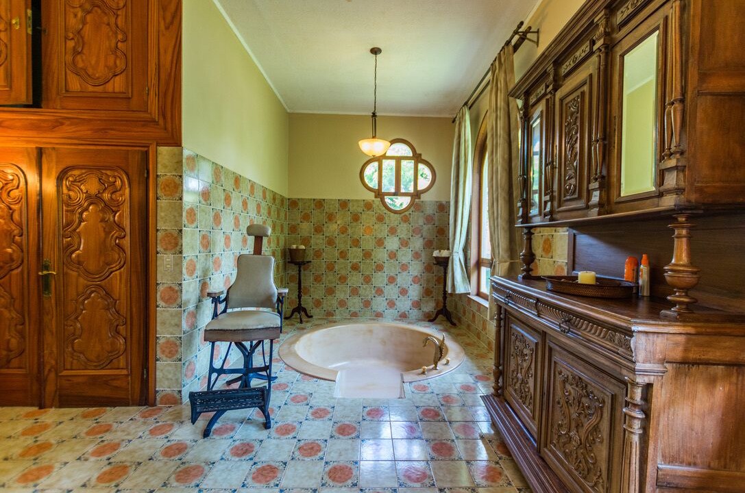 Photo of Bathroom in Esparza