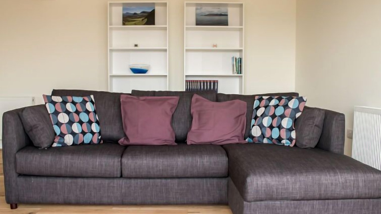 Photo of Livingroom in Roskhill