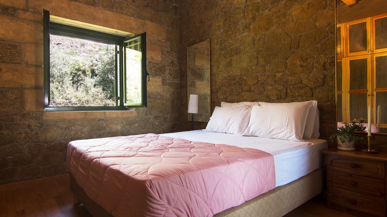 Photo of Bedroom in Lefktron