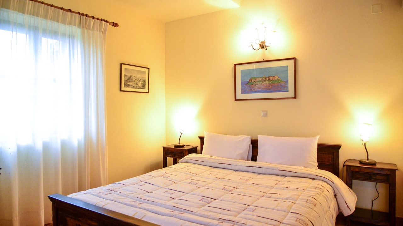Photo of Bedroom in Velies