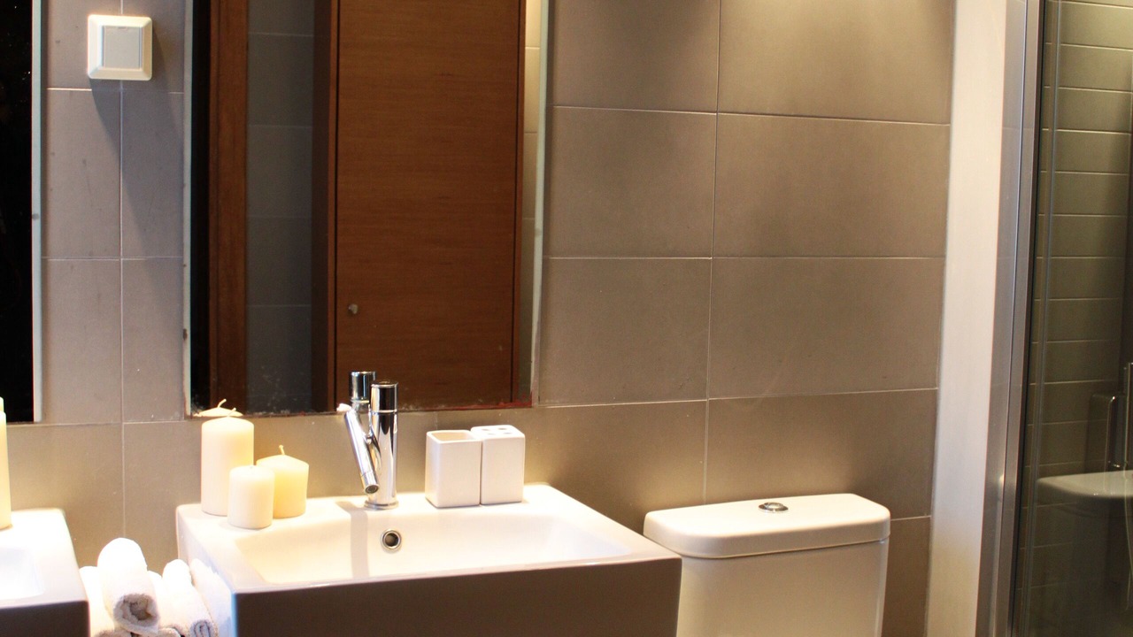 Photo of Bathroom in Katakolo