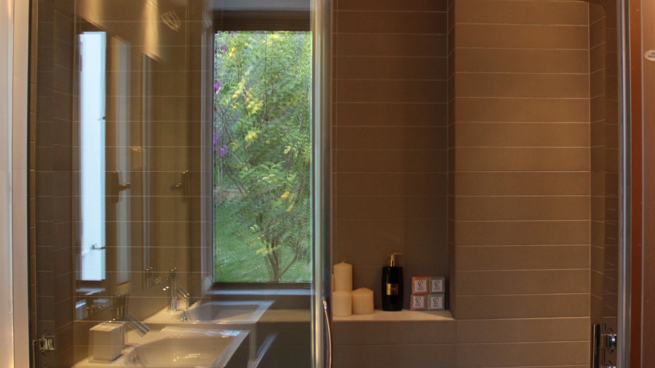 Photo of Bathroom in Katakolo