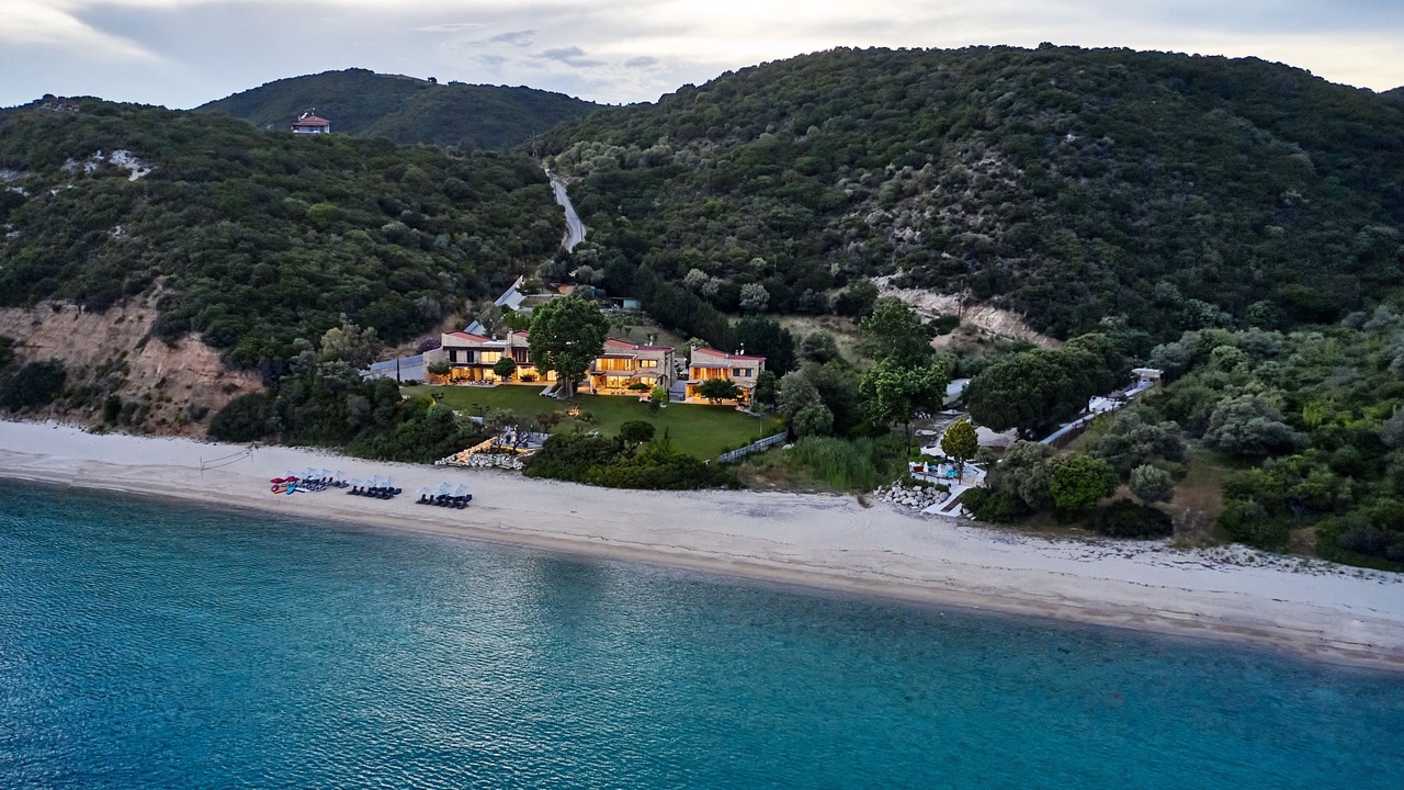 Photo of Others in Aristotelis