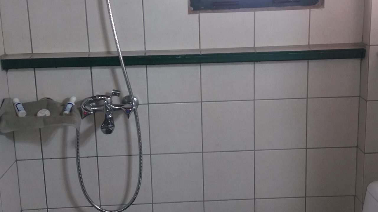 Photo of Bathroom in Skines