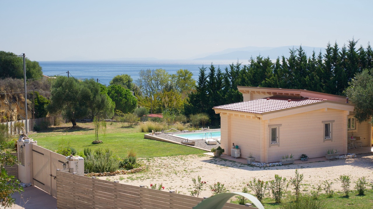 Photo of Outdoor in Karavados