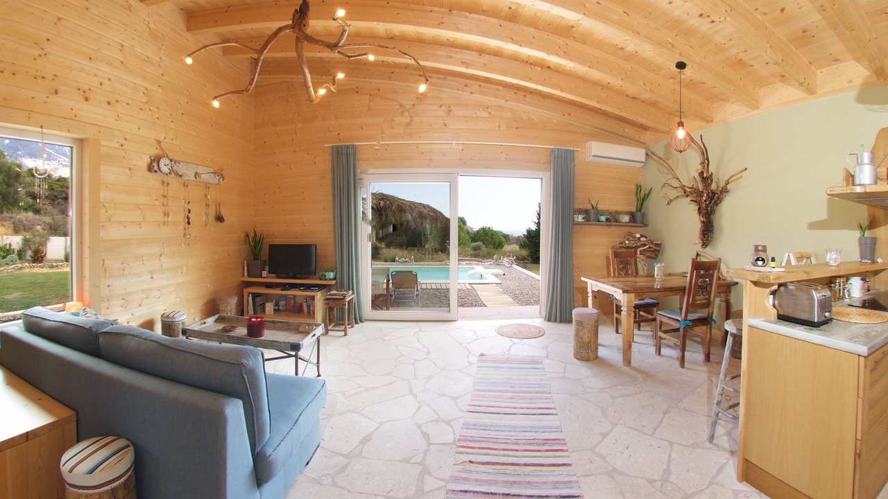 Photo of Livingroom in Karavados
