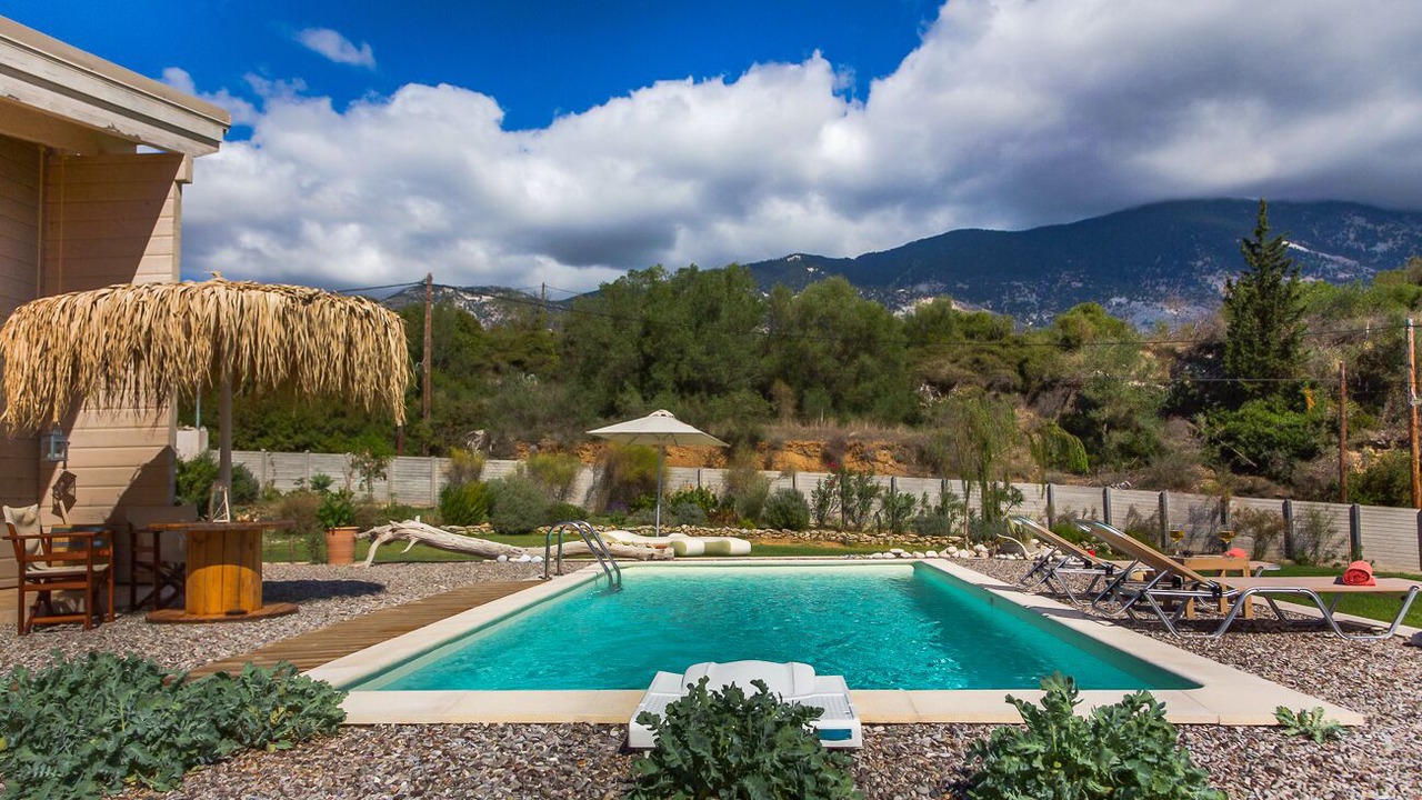 Photo of Outdoor in Karavados