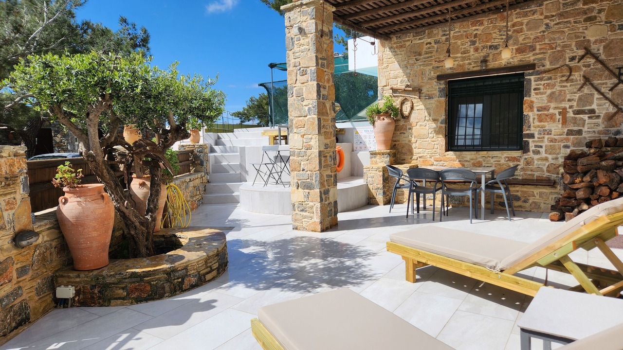 Photo of Outdoor in Anatoli