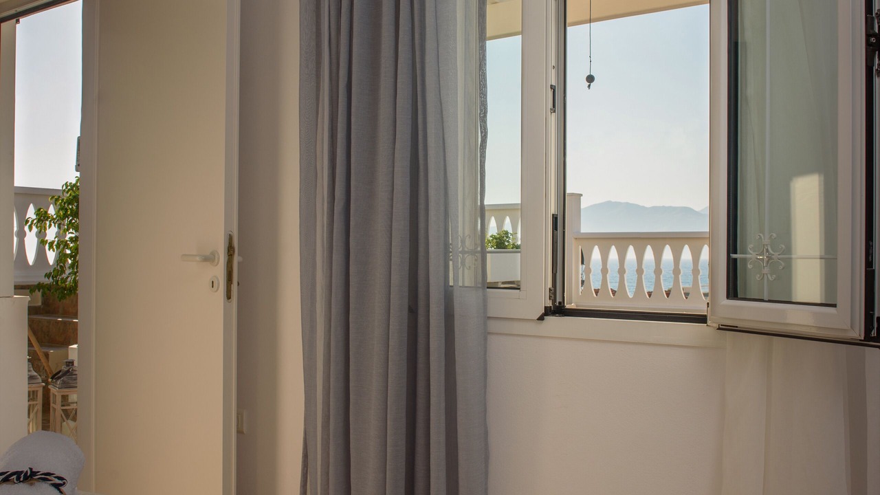 Photo of Bedroom in Neo Kalamaki