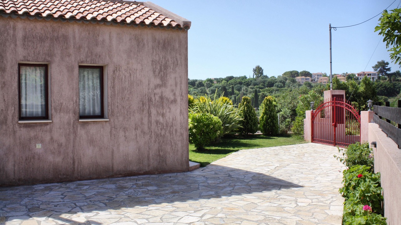 Photo of Outdoor in Menegata