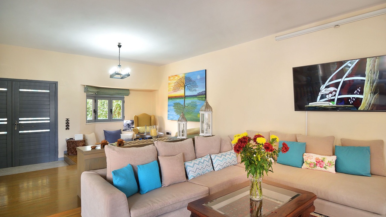 Photo of Livingroom in Chania Town