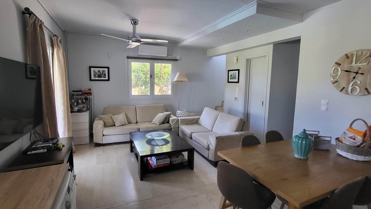 Photo of Livingroom in Anavyssos