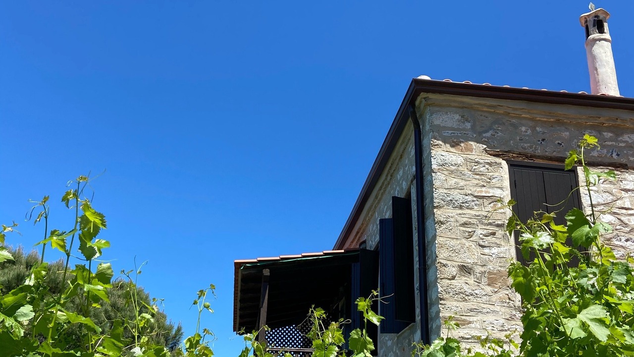 Photo of Outdoor in Parthenonas
