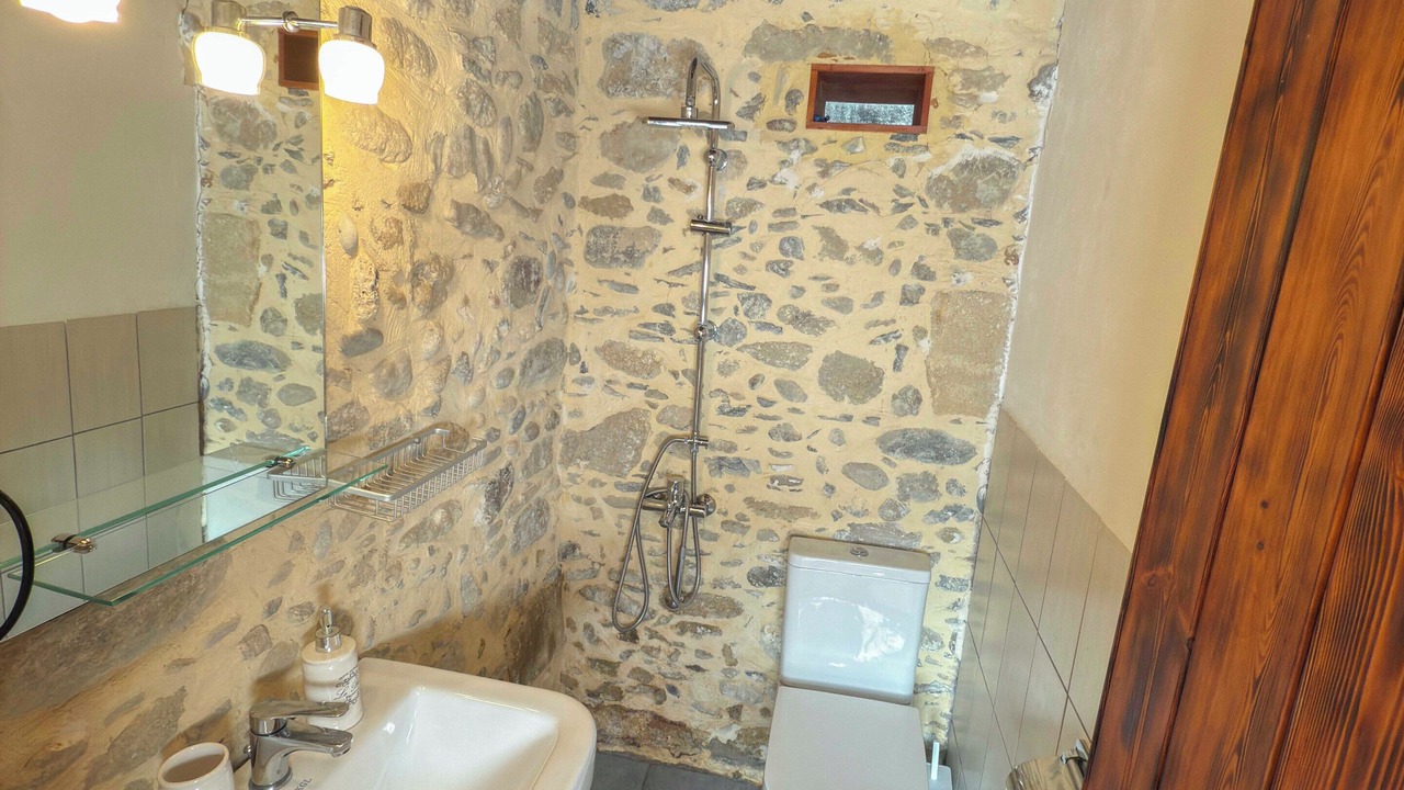 Photo of Bathroom in Kissamos