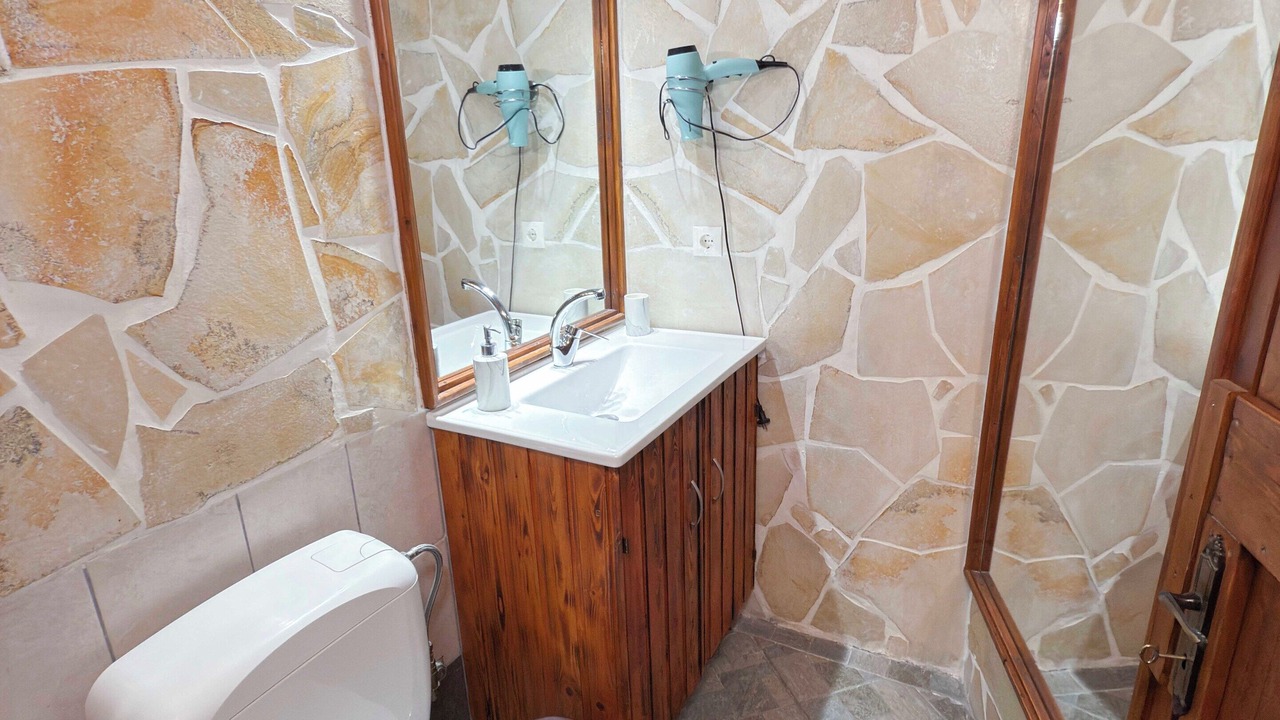Photo of Bathroom in Kissamos